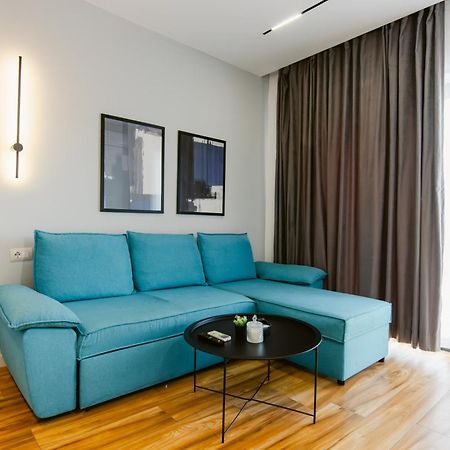 Durres Str Modern Apartments - The Nest 티라나 외부 사진