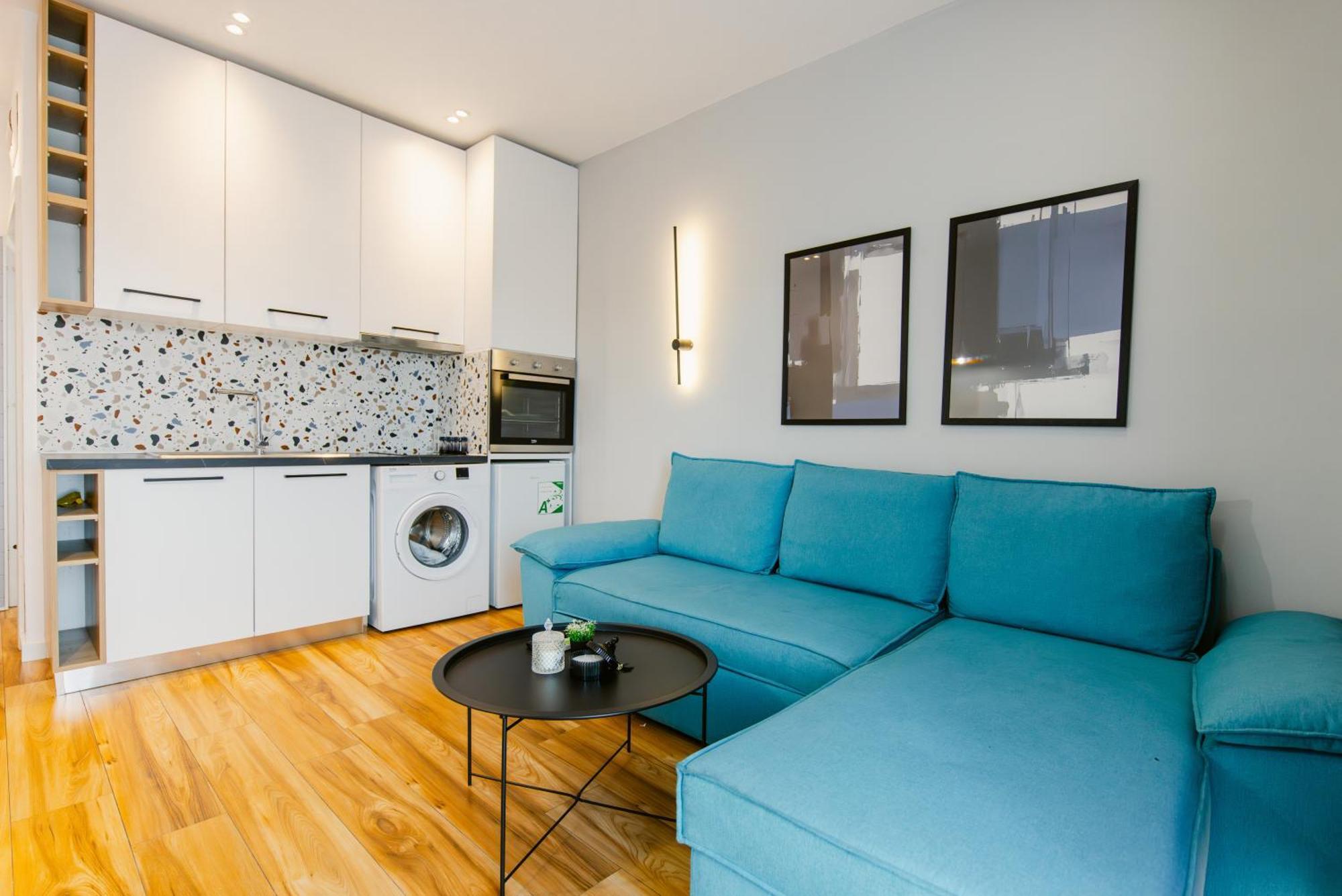 Durres Str Modern Apartments - The Nest 티라나 외부 사진